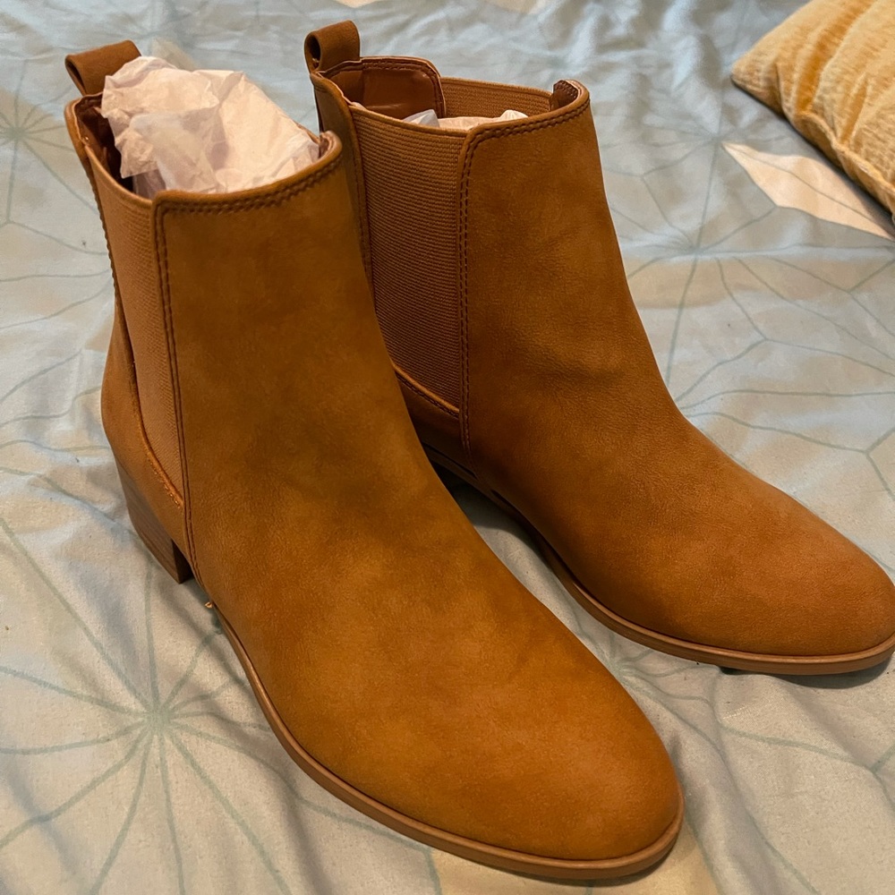 Ankles booties